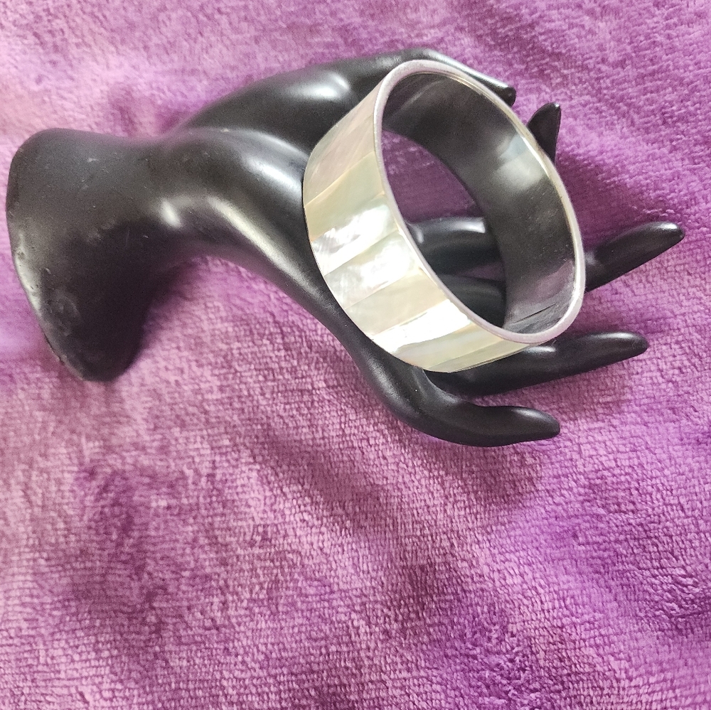 Mother Of Pearl Silver Bangle Bracelet